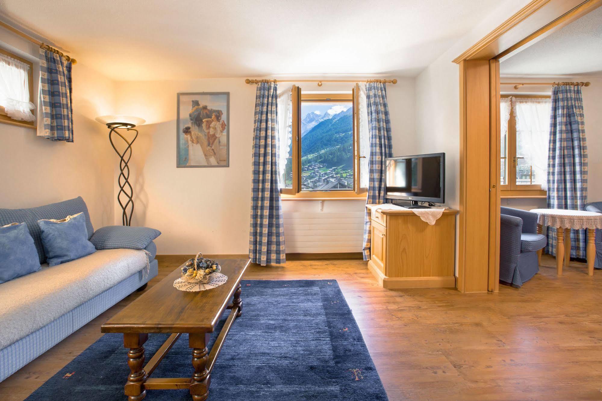 Hotel Romantica Zermatt Esterno foto